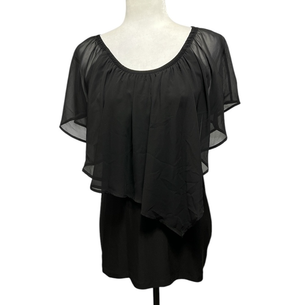 🇨🇦 COMPLI K Chiffon Overlay Sleevless Blouse
